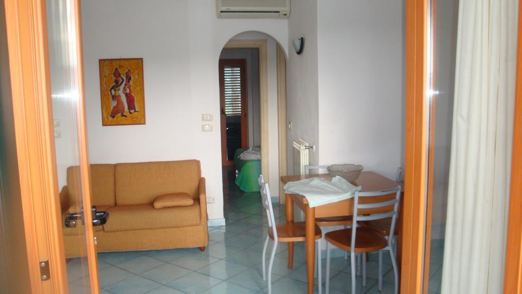 Ischia Uno Residence Forio di Ischia 객실 사진