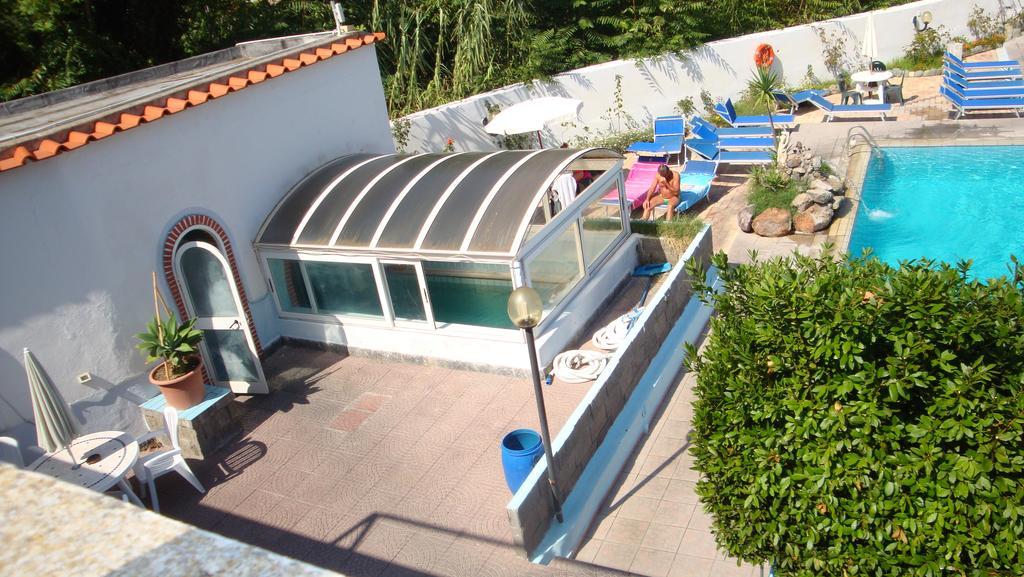 Ischia Uno Residence Forio di Ischia 객실 사진