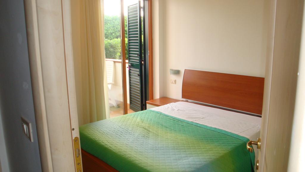Ischia Uno Residence Forio di Ischia 객실 사진